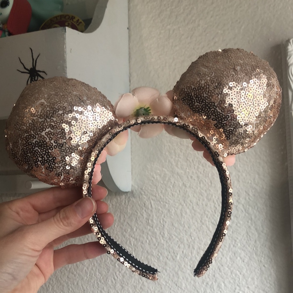 Handmade Minnie Ears - Picture 4 of 6